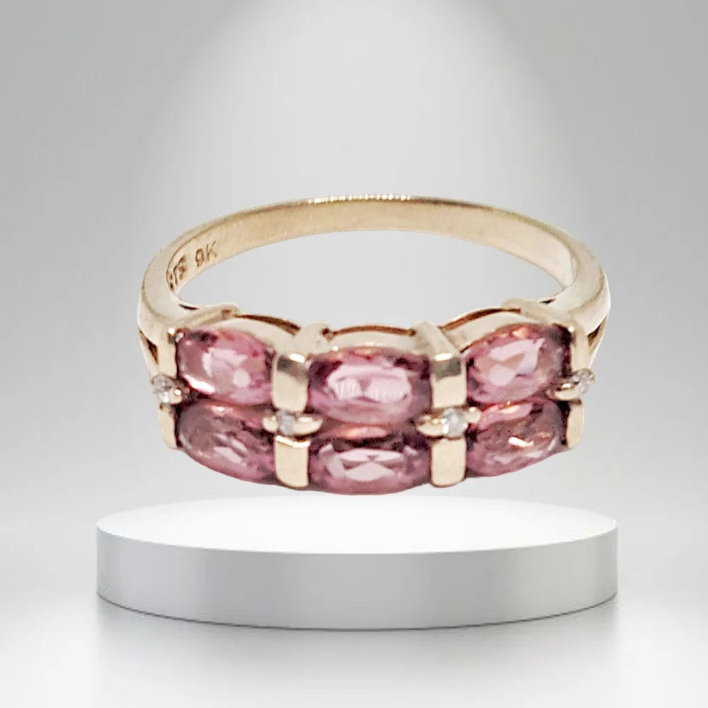 9K Yellow Gold Ring with Double Row Amethysts and 4 Diamonds - Picture 8 of 8